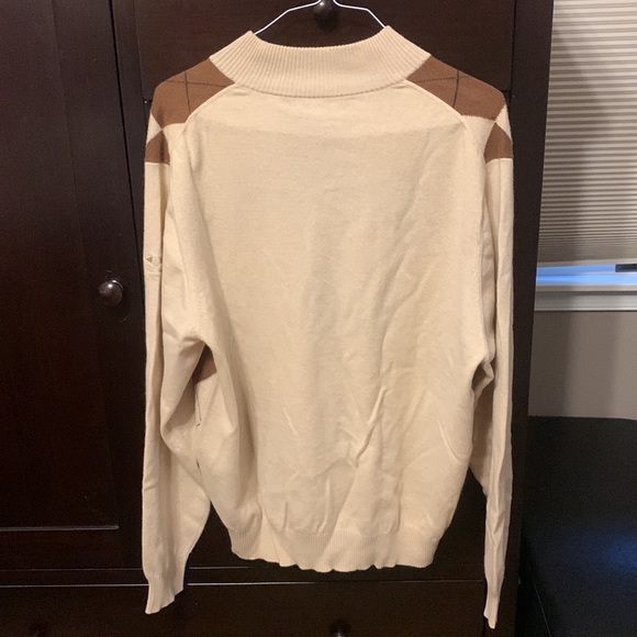 Baltusrol Golf Cashmere Sweater - Picture 3 of 13